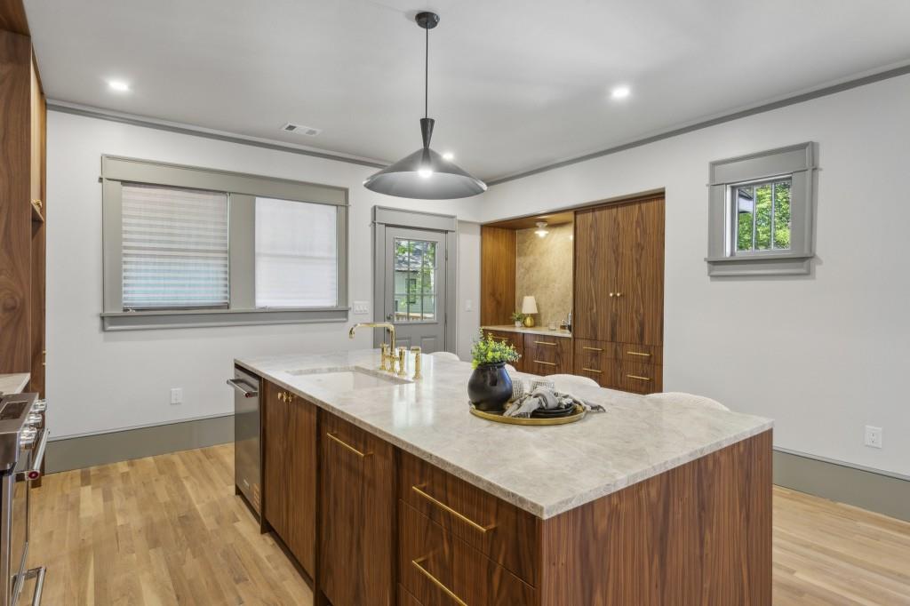 531 Atlanta Avenue SE