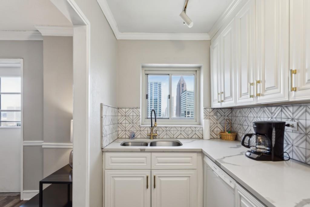 300 Peachtree Street NE