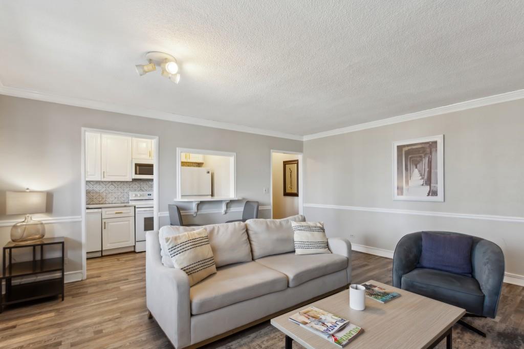 300 Peachtree Street NE