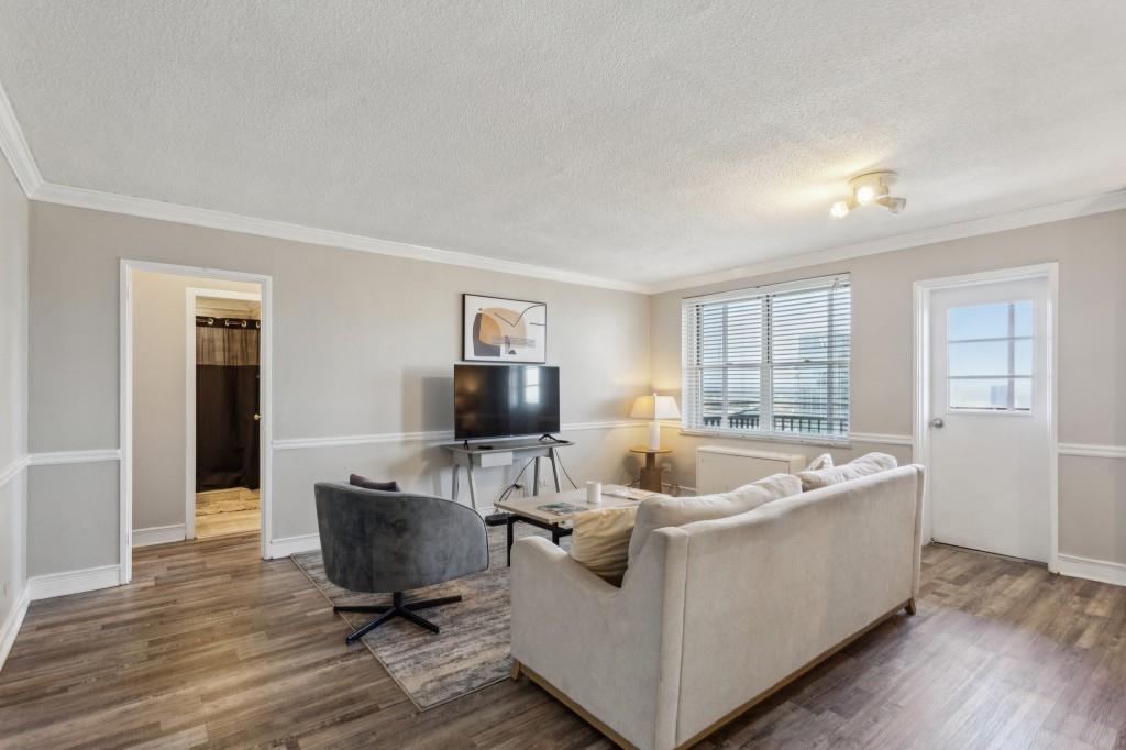 300 Peachtree Street NE