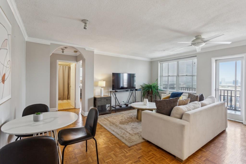 300 Peachtree Street NE