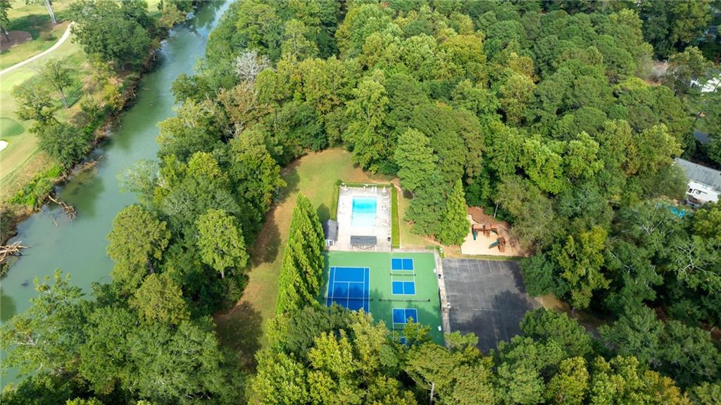 3690 Hermitage Drive