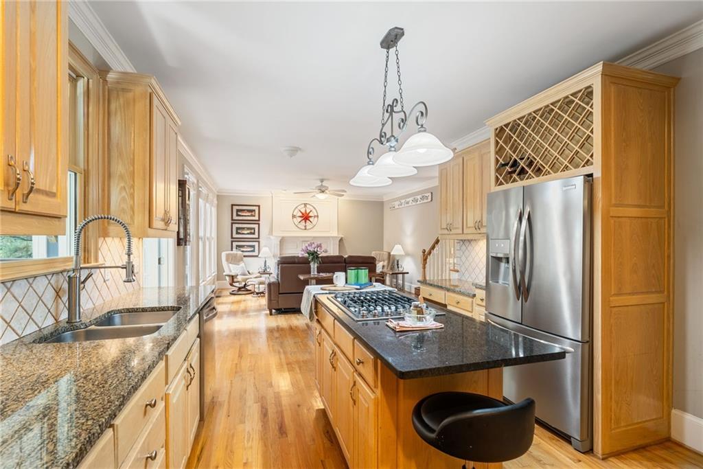 3690 Hermitage Drive