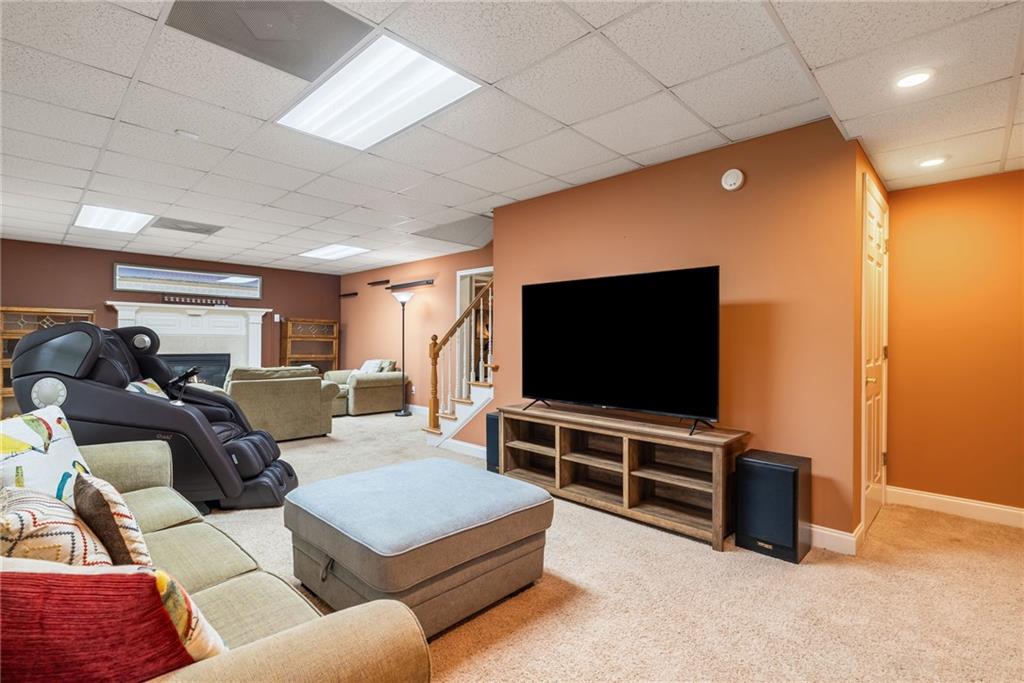 3690 Hermitage Drive