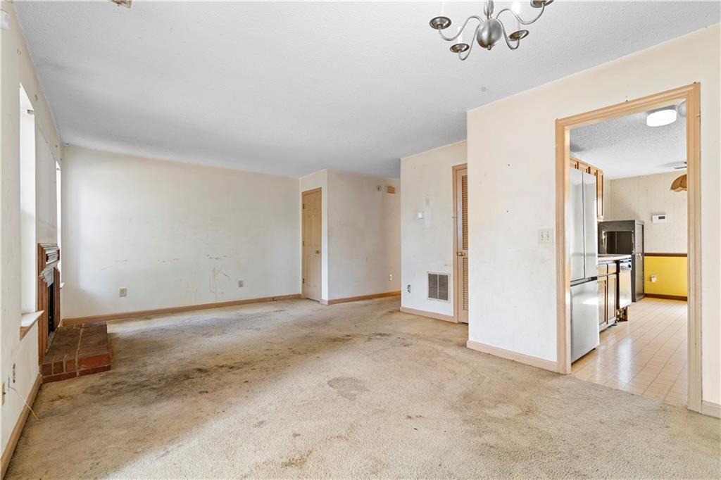 875 Joseph Club Drive SW