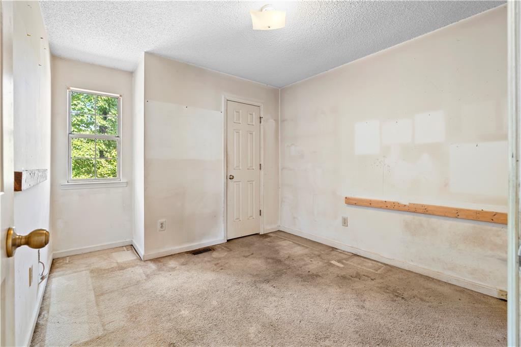 875 Joseph Club Drive SW