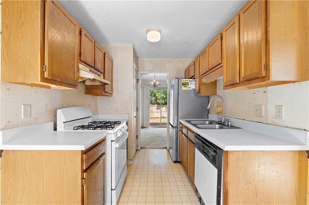 875 Joseph Club Drive SW