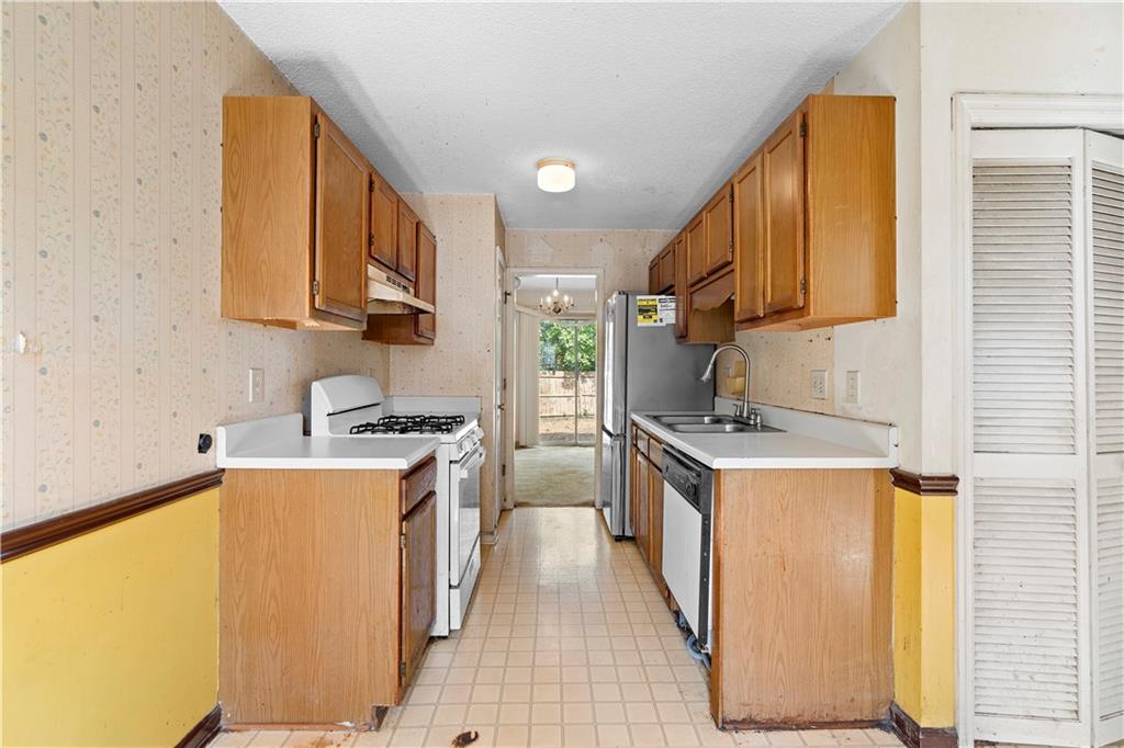 875 Joseph Club Drive SW