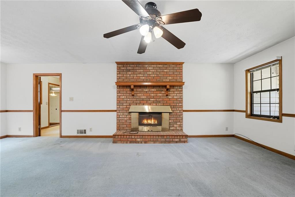 2105 Tropicana Drive