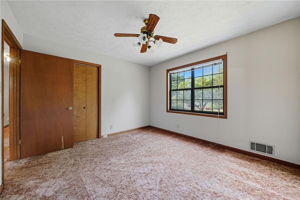 2105 Tropicana Drive