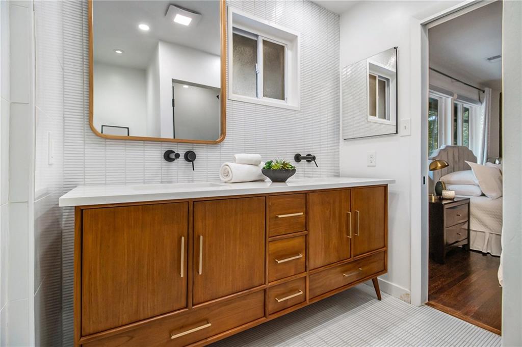 3555 Eaglerock Drive