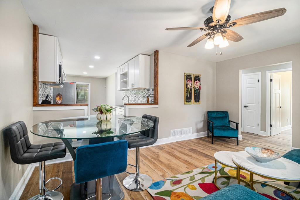 5316 The Savoy Street