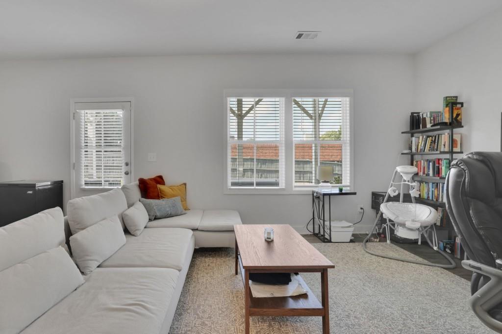 2798 Maddison Towns Avenue