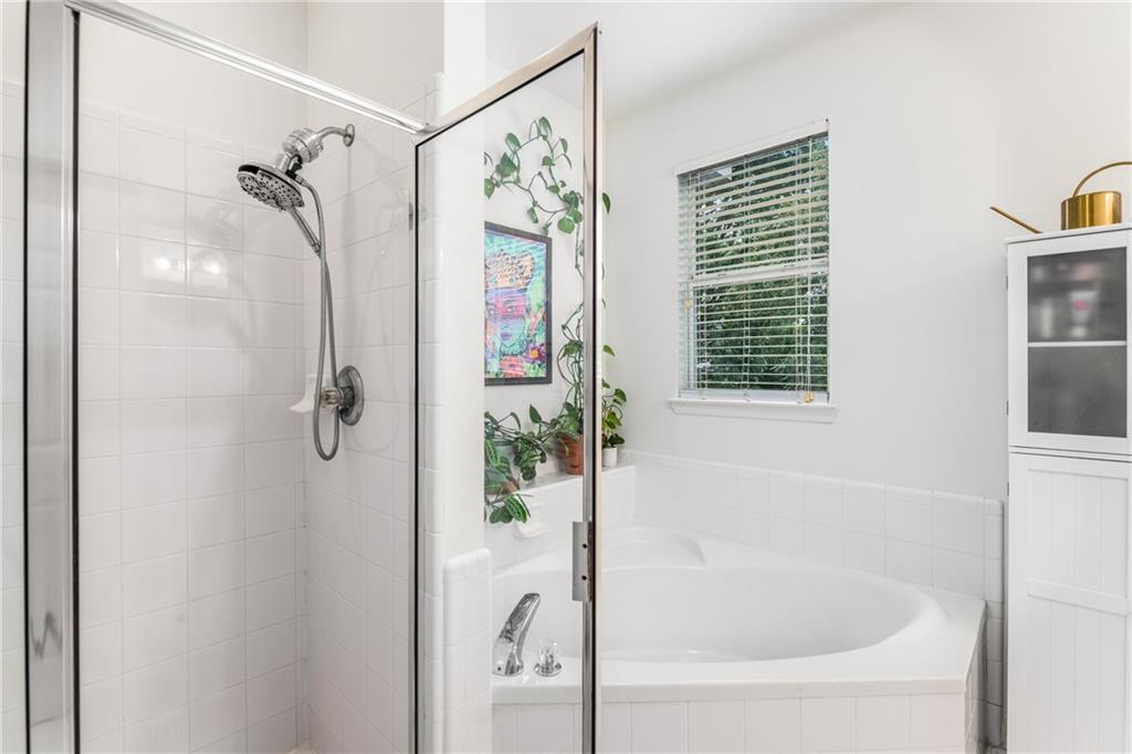 951 Glenwood Avenue SE Unit 1404