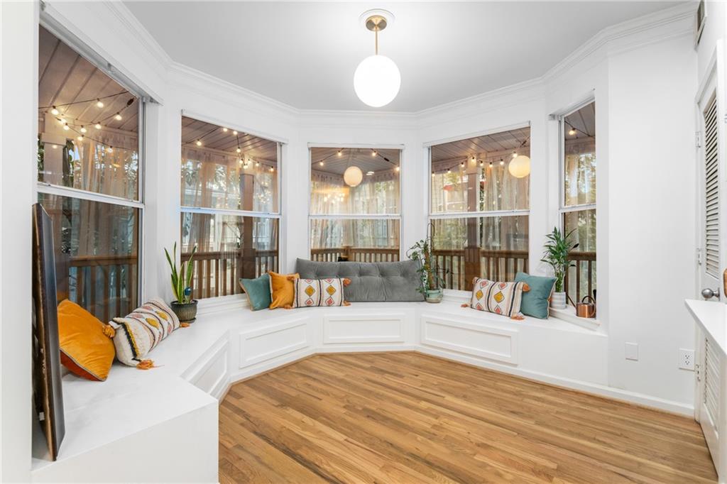 951 Glenwood Avenue SE Unit 1404