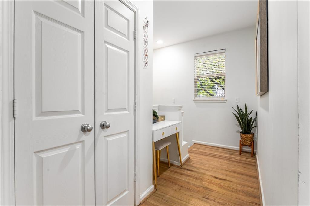 951 Glenwood Avenue SE Unit 1404
