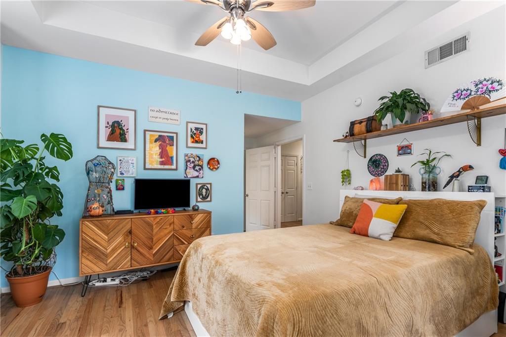 951 Glenwood Avenue SE Unit 1404