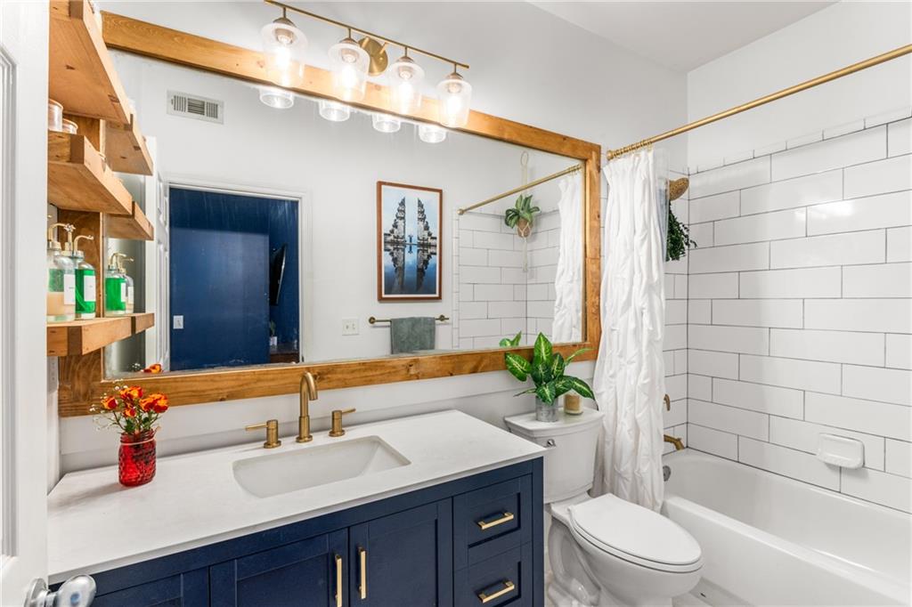 951 Glenwood Avenue SE Unit 1404
