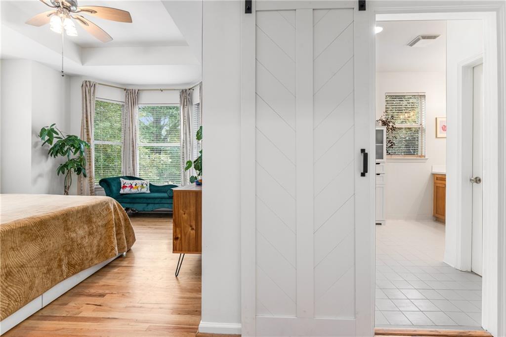 951 Glenwood Avenue SE Unit 1404