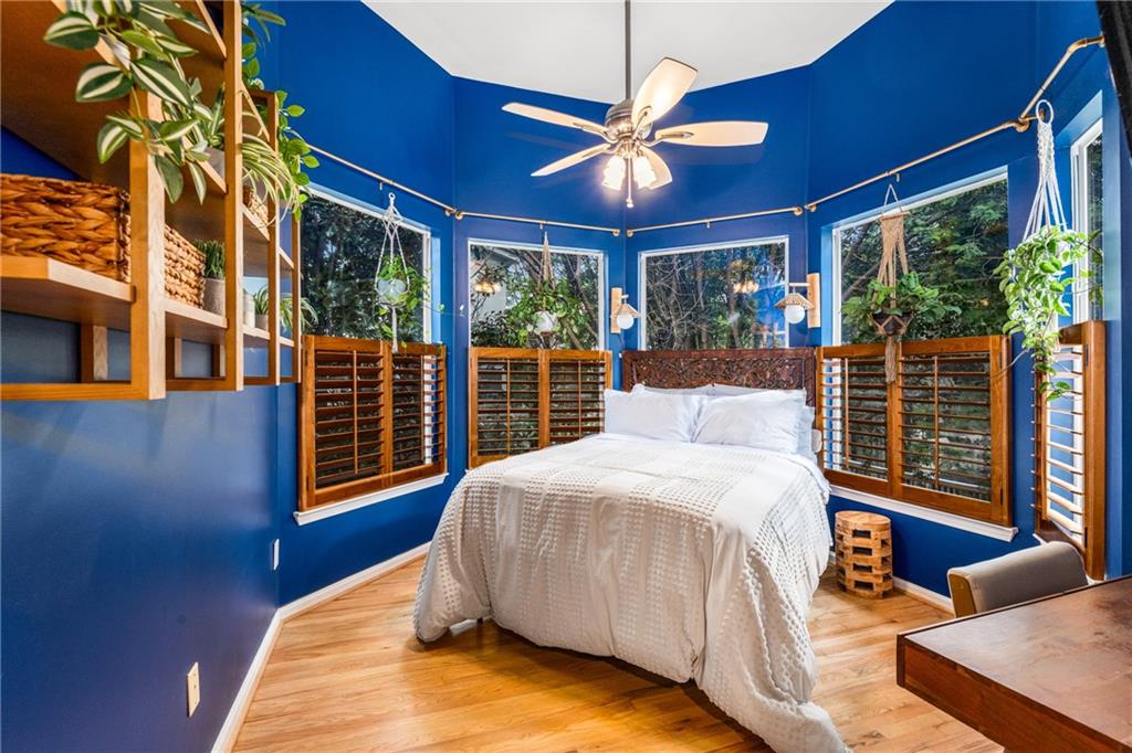 951 Glenwood Avenue SE Unit 1404