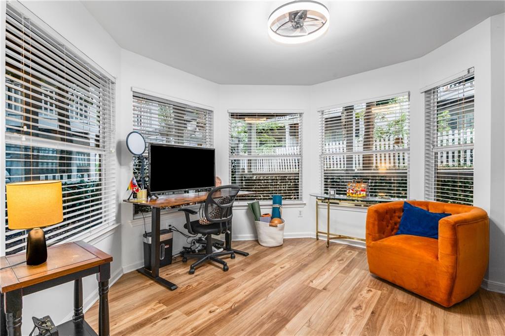 951 Glenwood Avenue SE Unit 1404