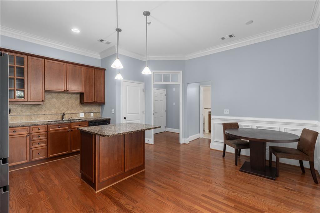 11 Perimeter Center E Unit 1404