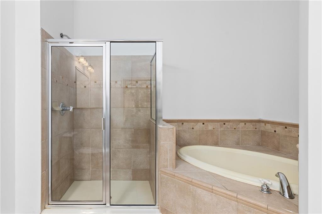 11 Perimeter Center E Unit 1404