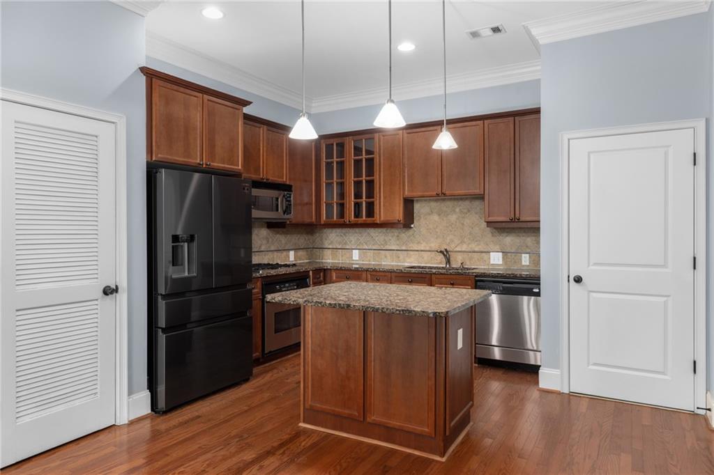 11 Perimeter Center E Unit 1404