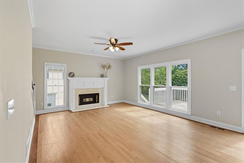 1042 AVERY CREEK Drive