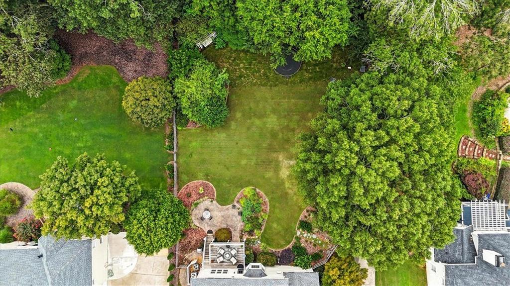 1042 AVERY CREEK Drive