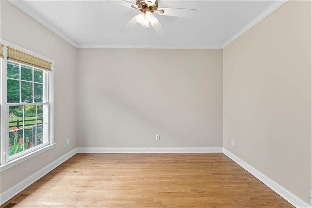 1042 AVERY CREEK Drive