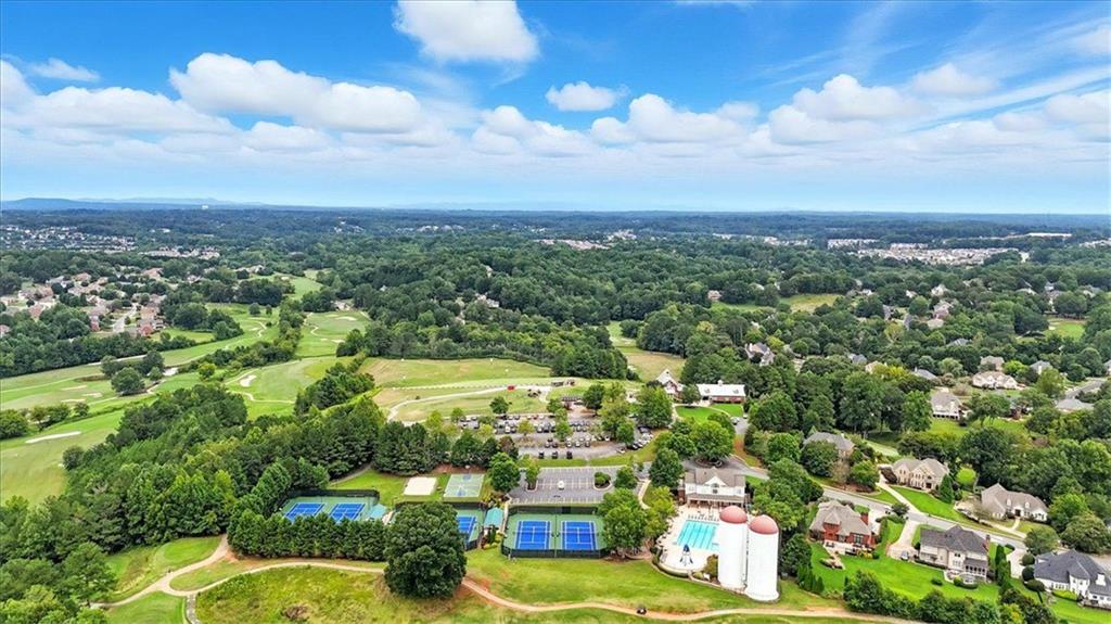 1042 AVERY CREEK Drive