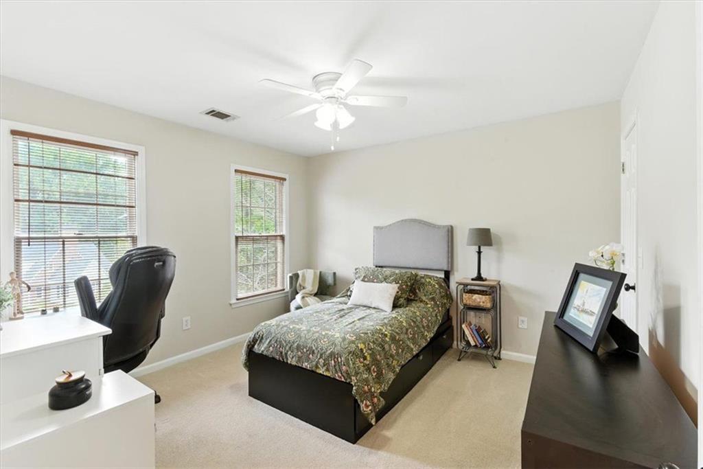 1042 AVERY CREEK Drive