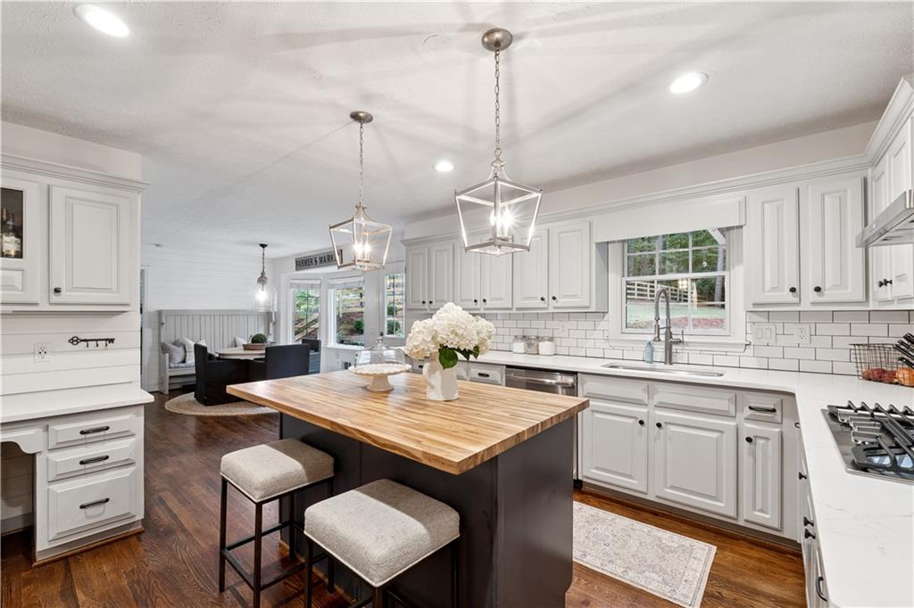 4128 Volley Lane