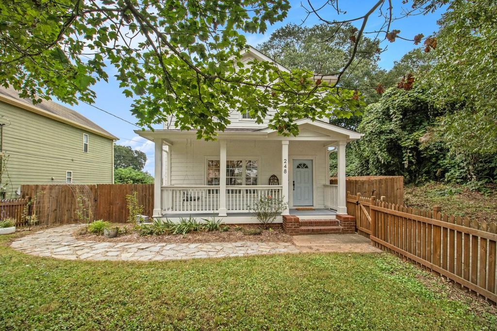 248 Milton Avenue SE