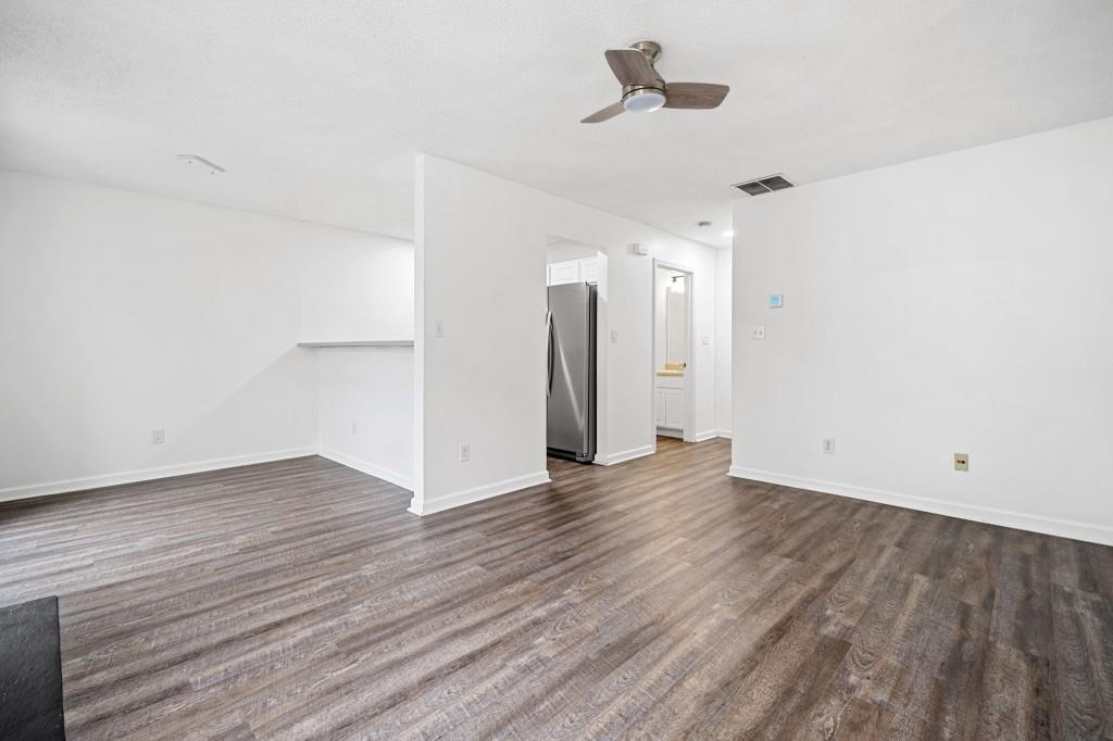 6703 Gallant Court SE