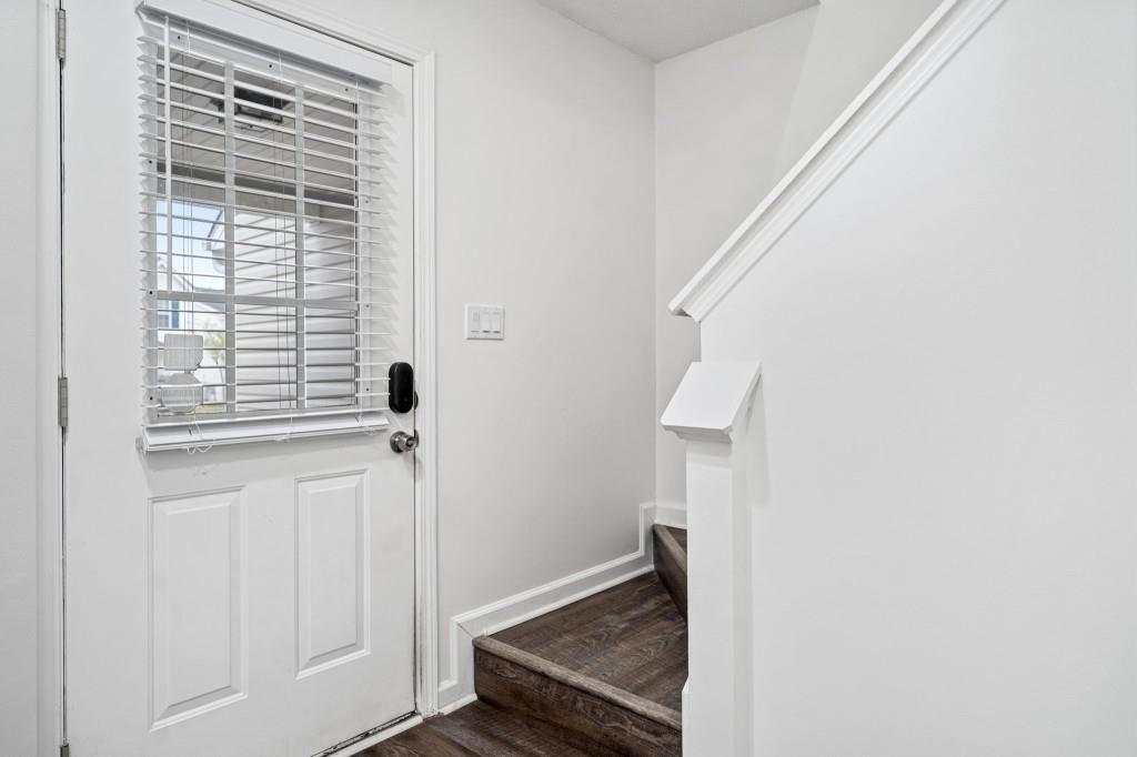 6703 Gallant Court SE