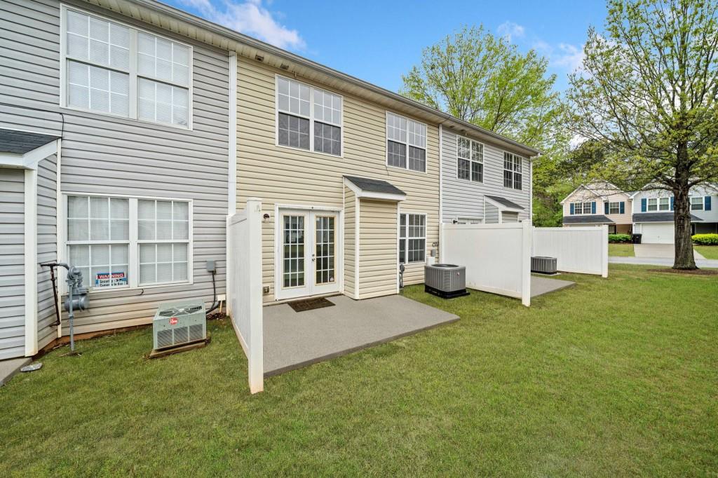 6703 Gallant Court SE