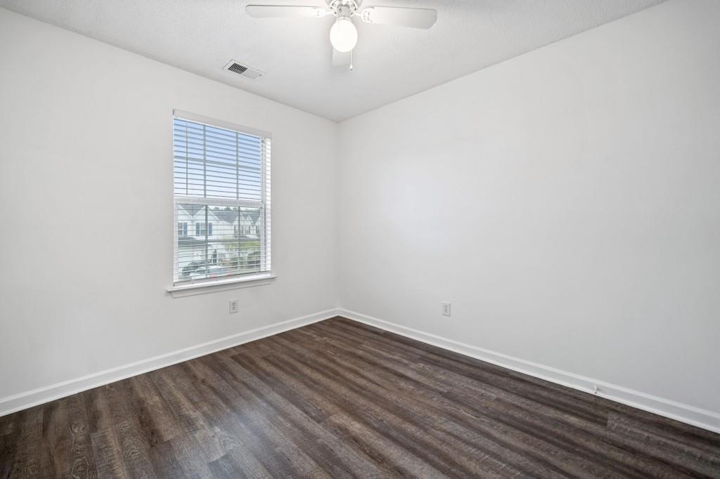 6703 Gallant Court SE