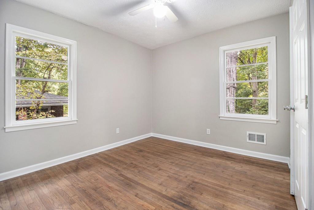 2550 Graywall Street