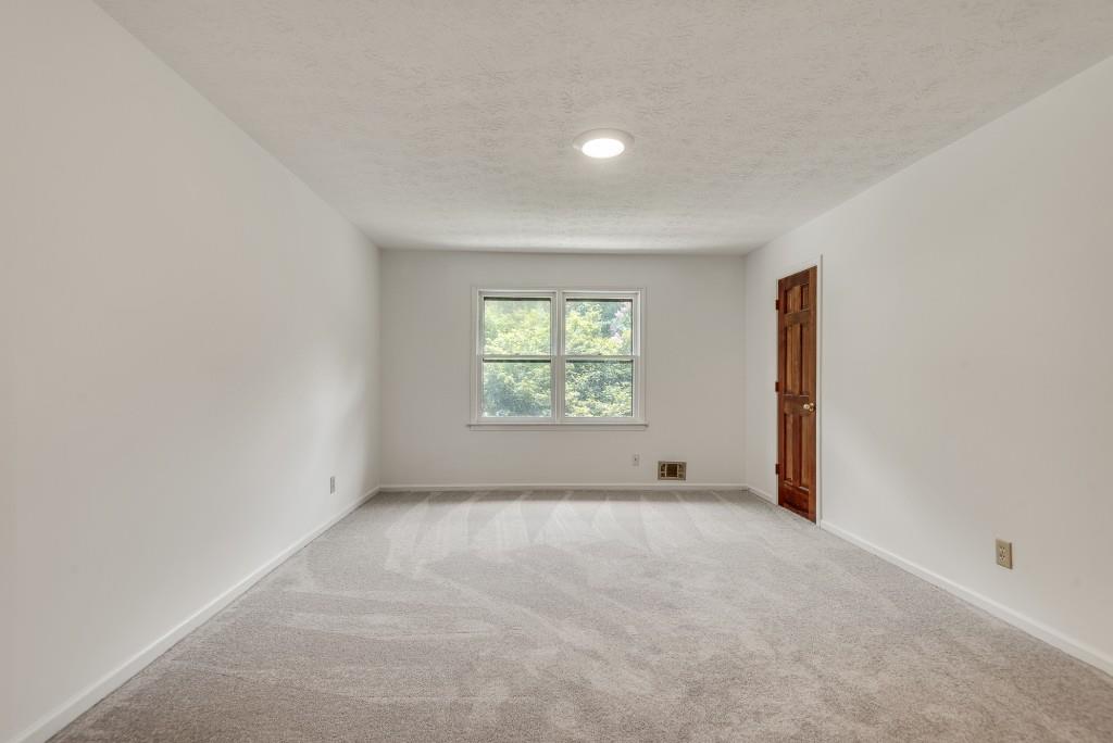 1534 Country Squire Court