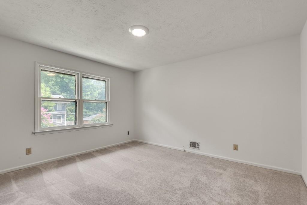 1534 Country Squire Court