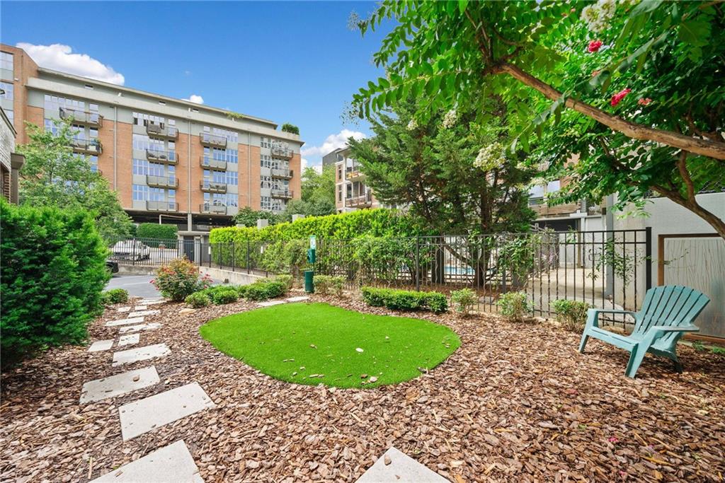 650 Glen Iris Drive NE Unit 26