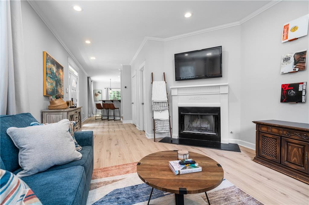 312 Glenwood Avenue SE