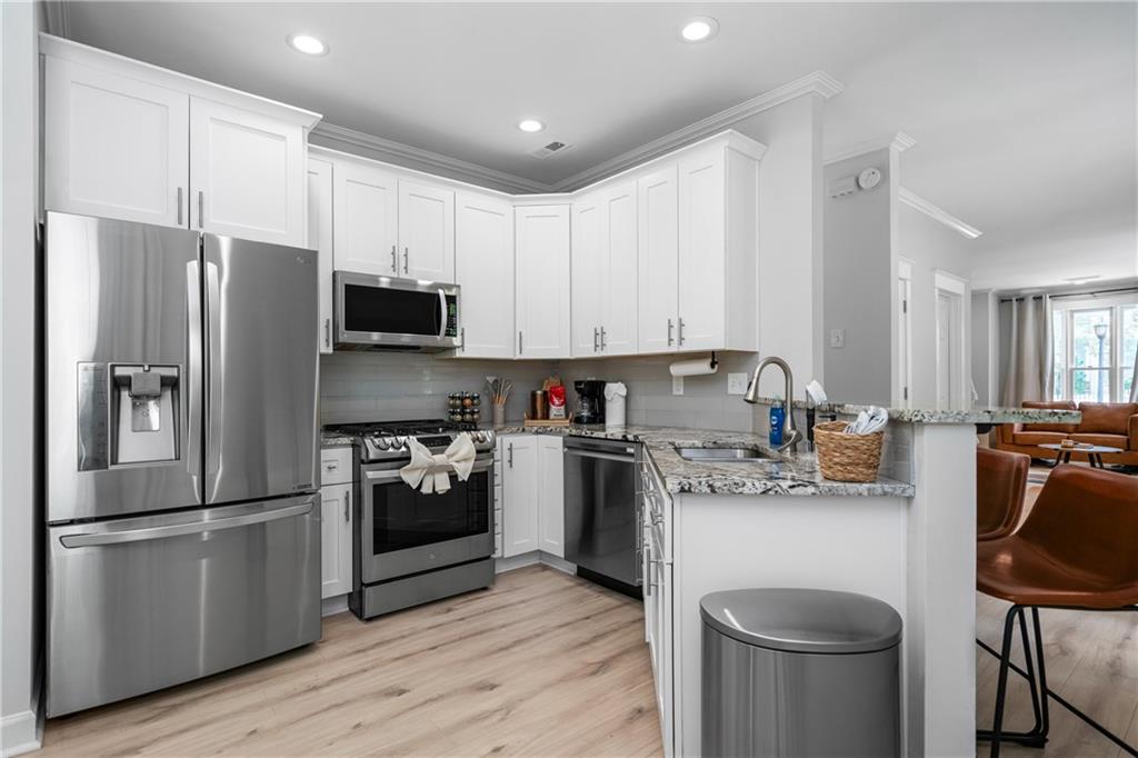 312 Glenwood Avenue SE