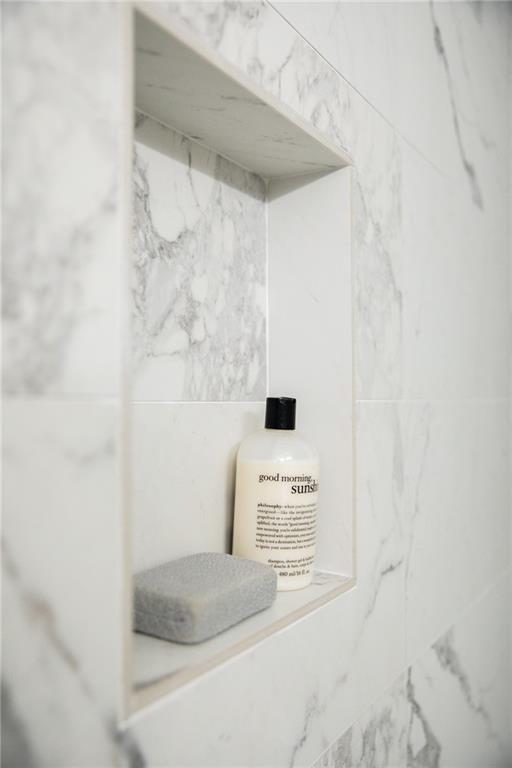 507 Casanova Street SE