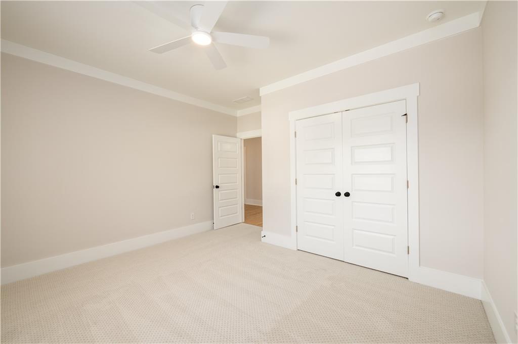 507 Casanova Street SE