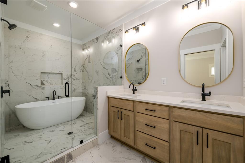 507 Casanova Street SE