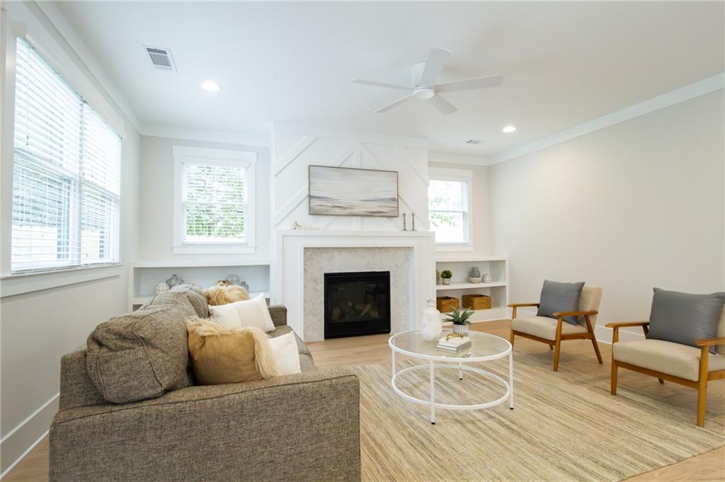 507 Casanova Street SE