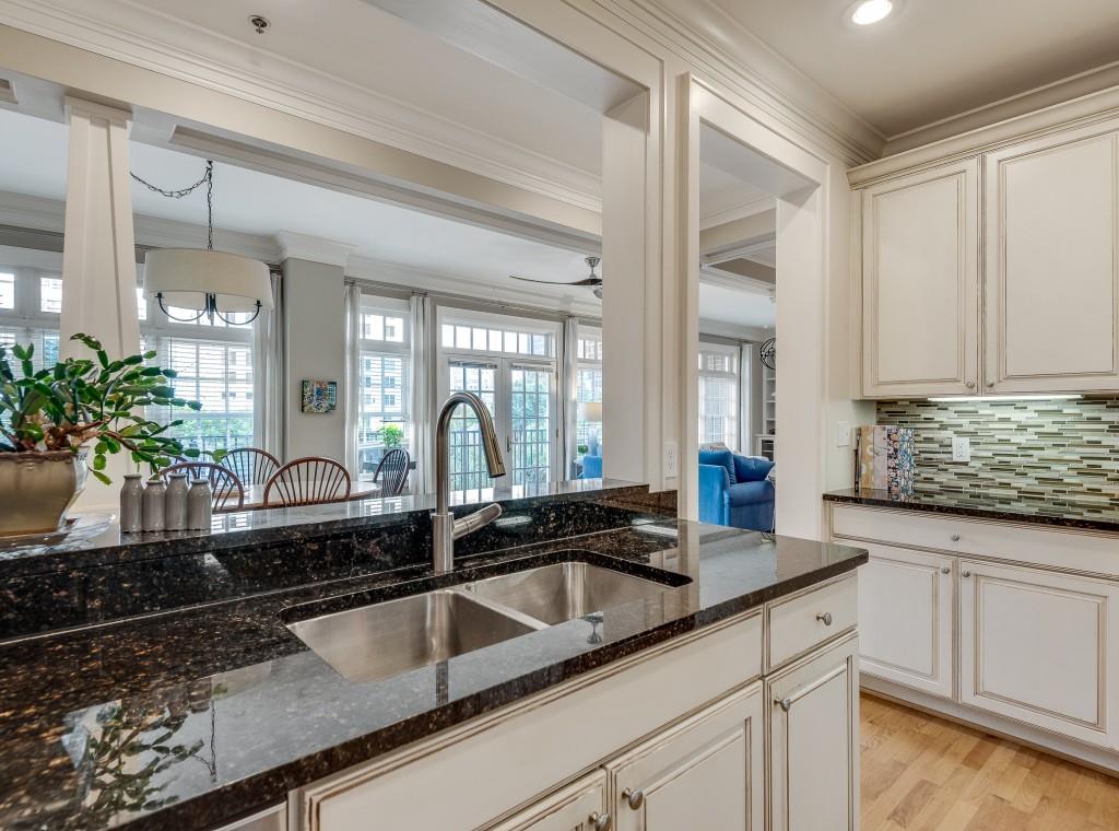 77 Peachtree Place NE Unit 409